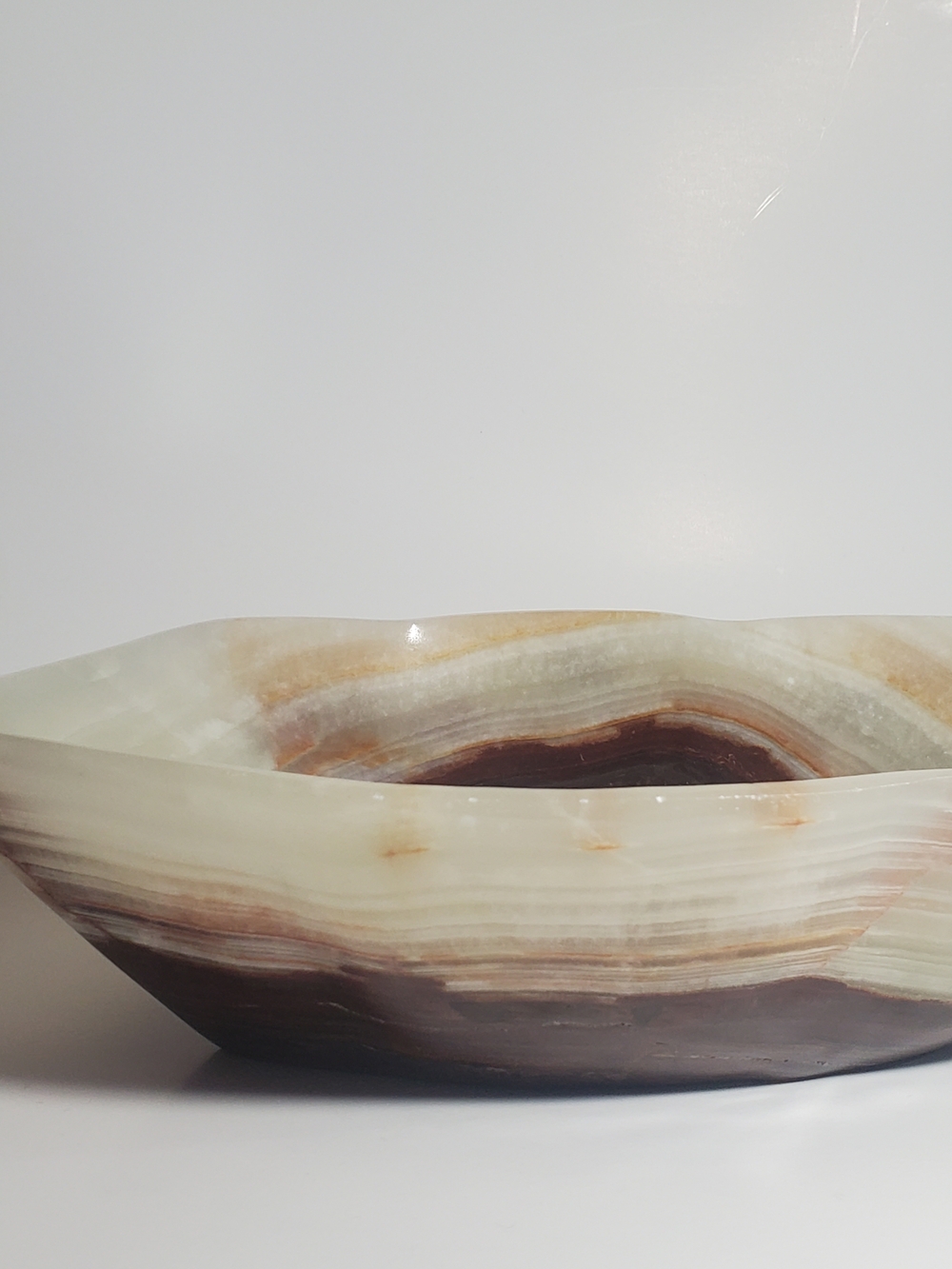 Handcrafted Onyx Polished Decorative Bowl in Cream & Brown Natural Banding - Picture 6 of 16